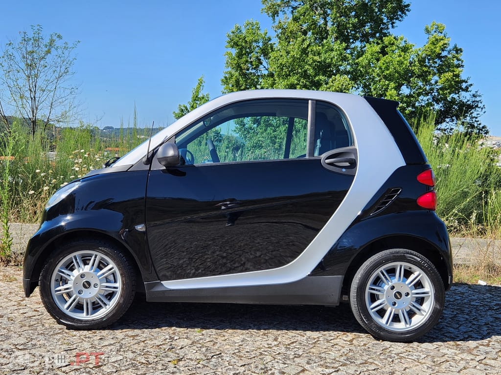 Smart ForTwo Outro