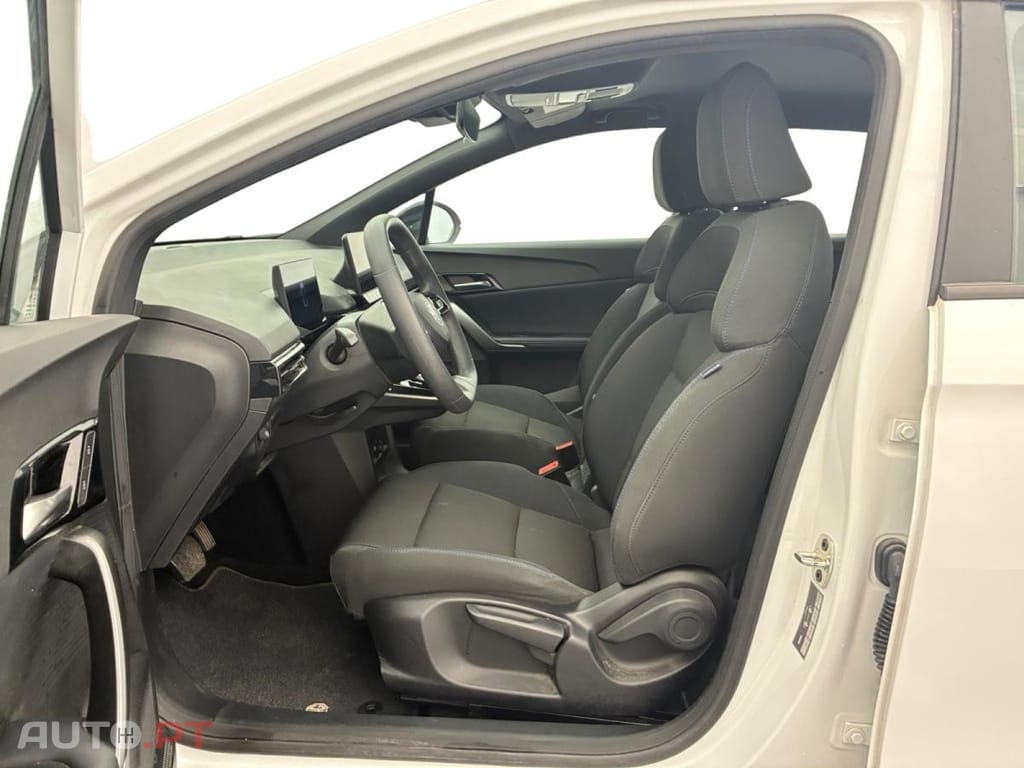 MG MG4 51 kWh Standard