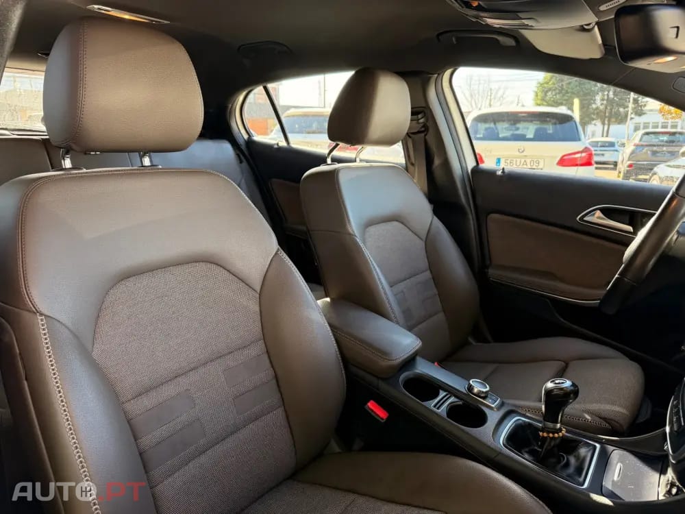 Mercedes-Benz GLA 180 d SENSATION