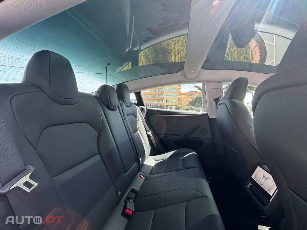 Tesla Model 3 Tração Traseira Premium