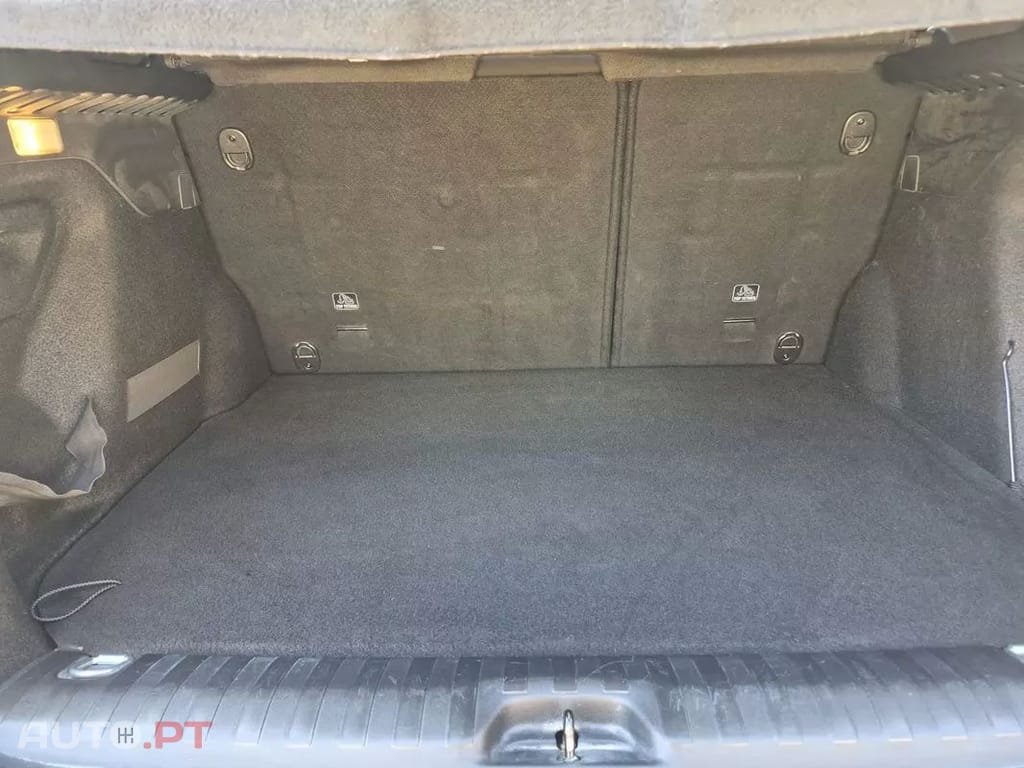 Peugeot 2008 1.2 PureTech Style