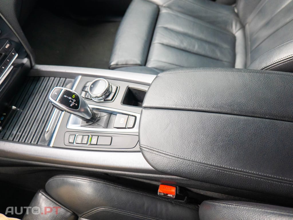 BMW X5 25 d sDrive Pack M