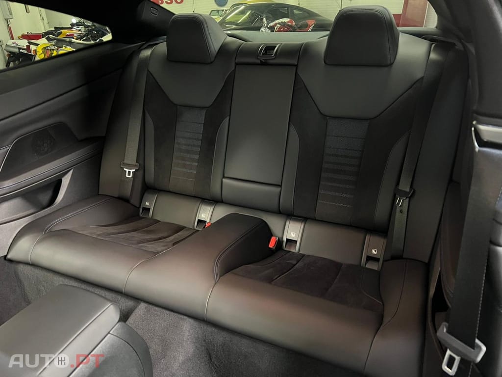 BMW 420 i Auto Pack M Desportiva