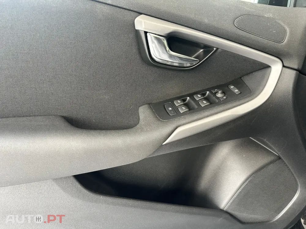 Volvo V40 2.0 D2 Kinetic