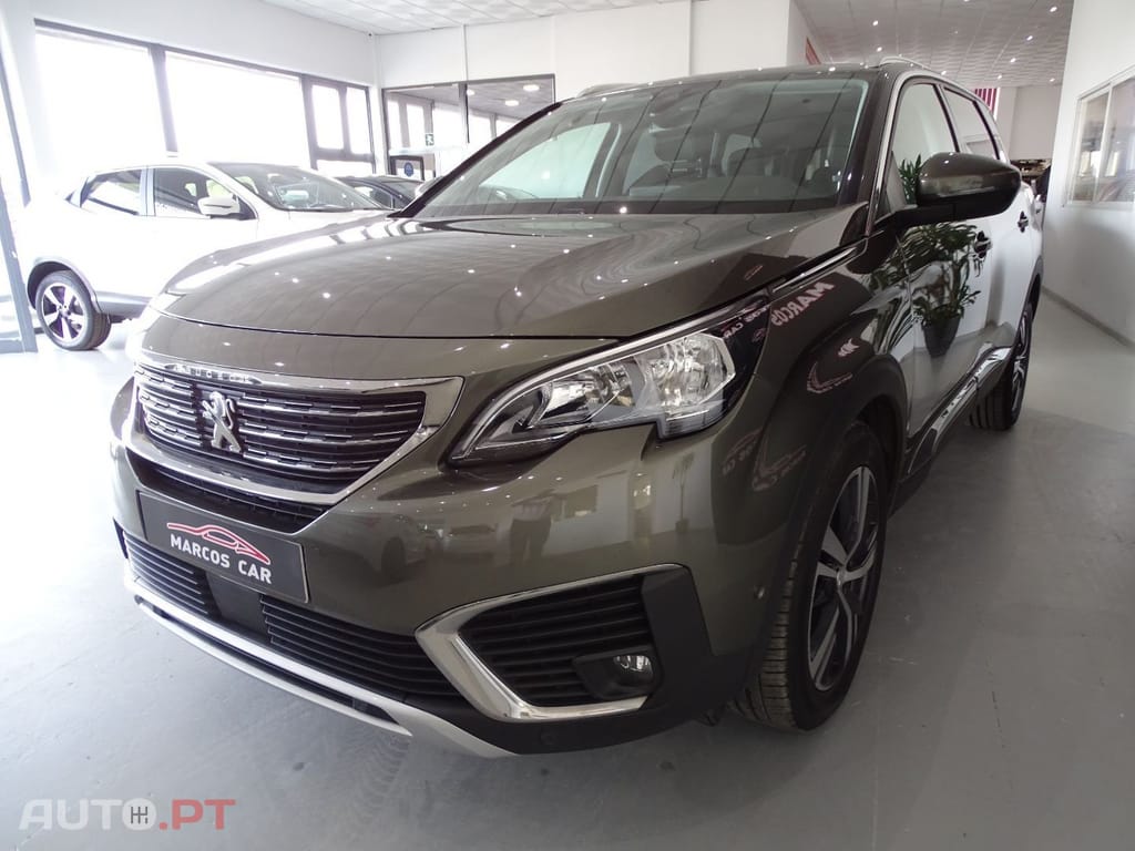 Peugeot 5008 1.5 BlueHDi Allure