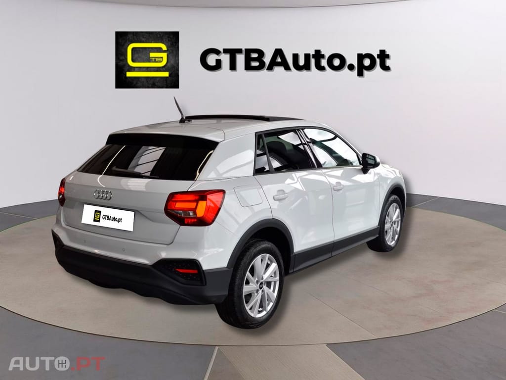 Audi Q2 30TDI S-tronic SLine I.V.A DEDUTÍVEL 