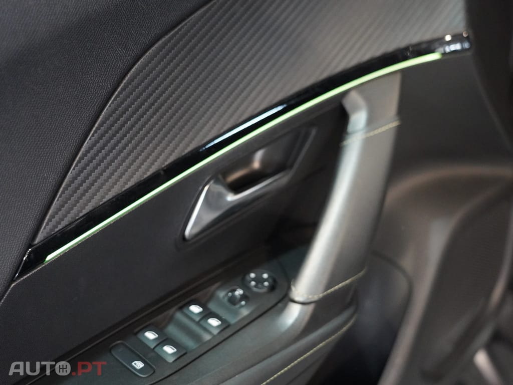 Peugeot 2008 1.2 PureTech GT Line