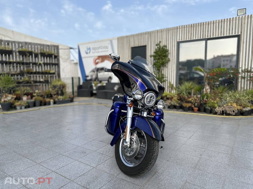 Harley Davidson Ultra Screeming Eagle