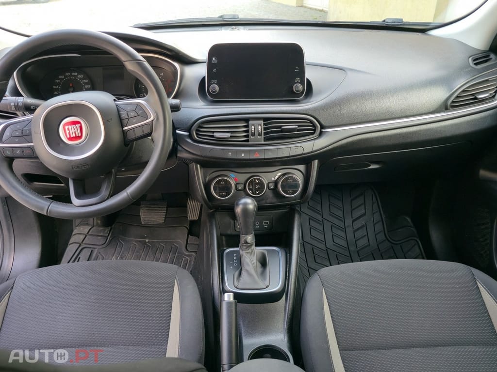 Fiat Tipo 1.6 M-Jet Lounge DCT