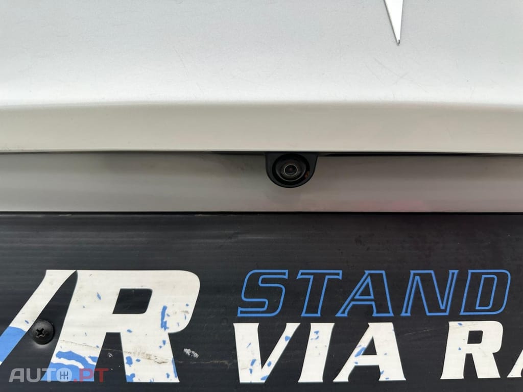 Tesla Model 3 Long-Range RWD