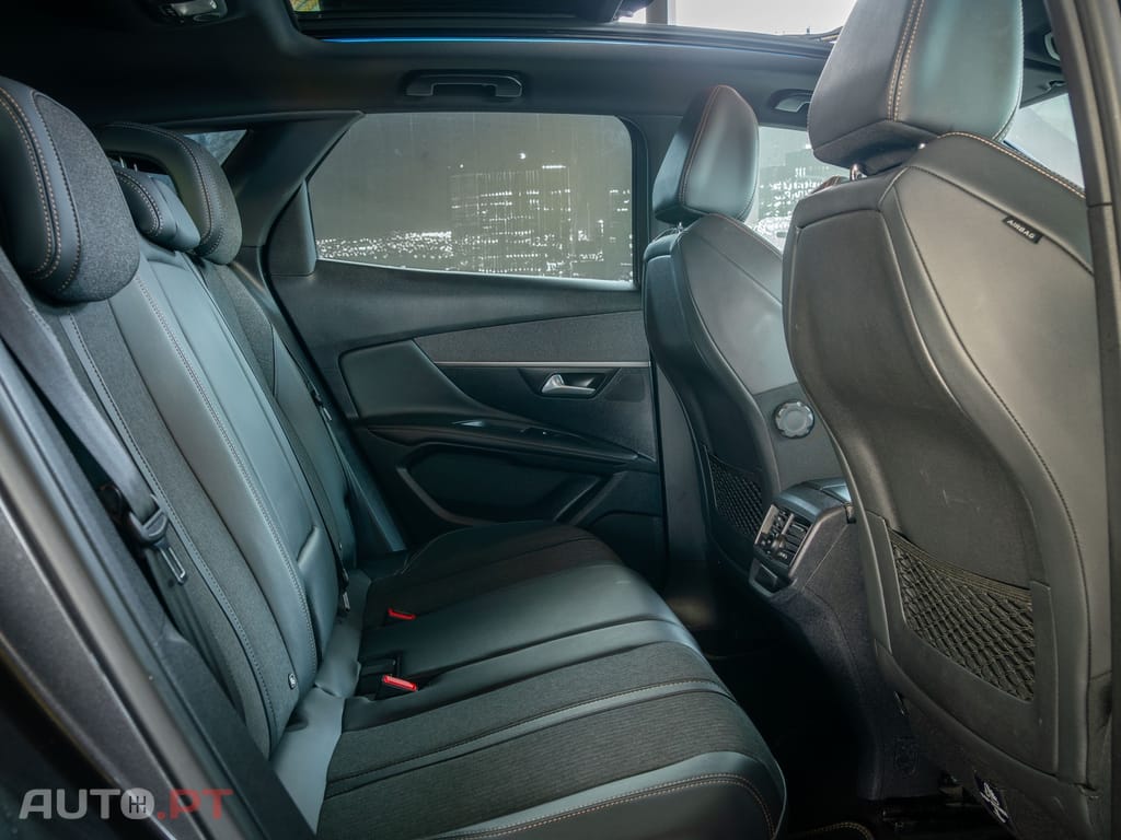 Peugeot 3008 1.5 BlueHDi GT Line EAT8