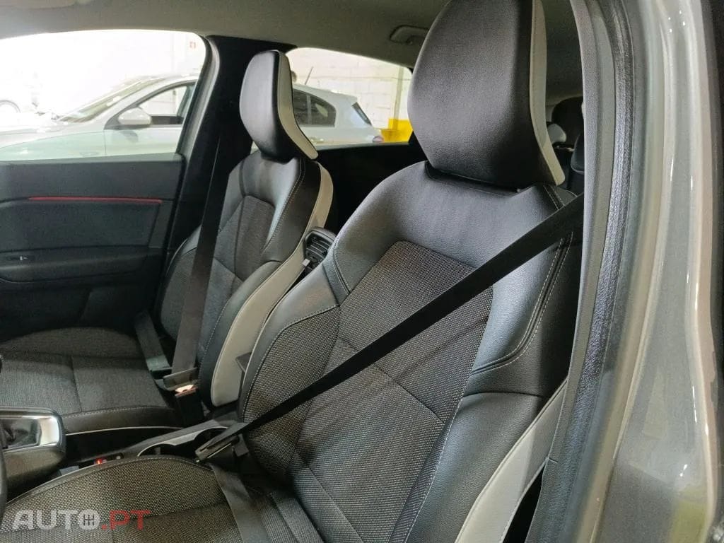 Renault Captur 1.0 TCe Intens Bi-Fuel
