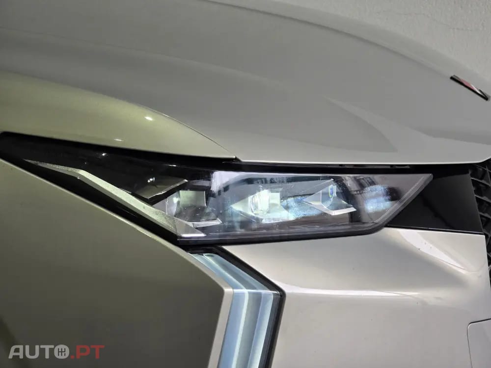 DS DS4 E-TENSE 225 PERFORMANCE LINE+