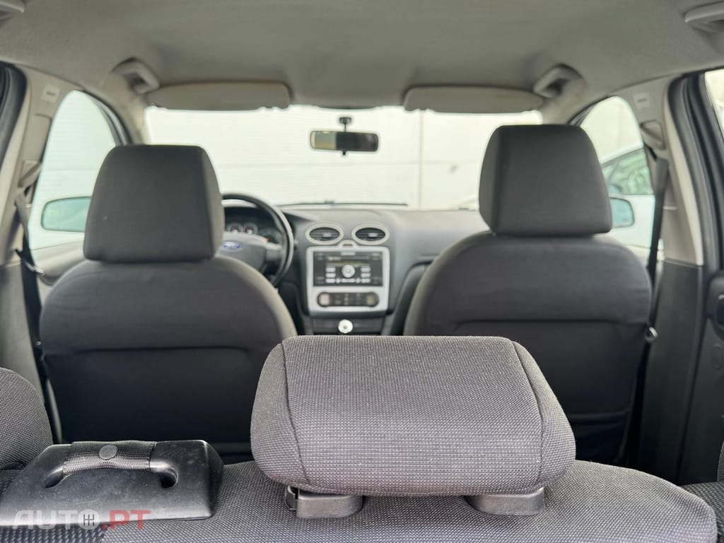 Ford Focus 1.4 16V Connection