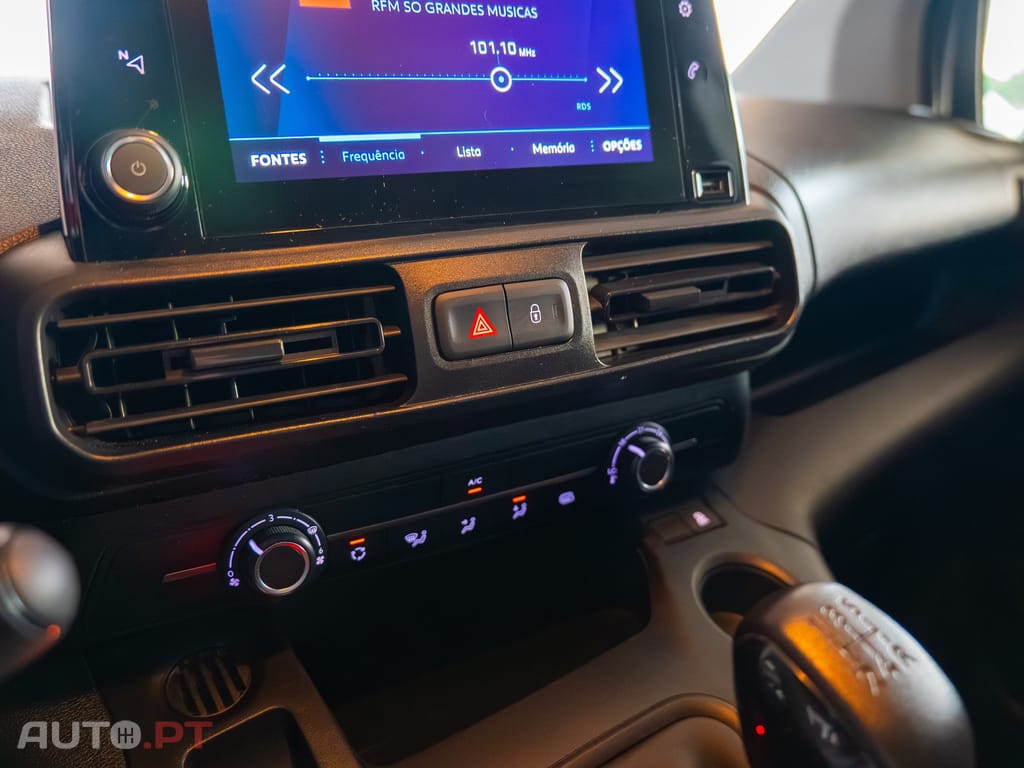 Peugeot Partner 1.6 BlueHDi L2 Premium 3L