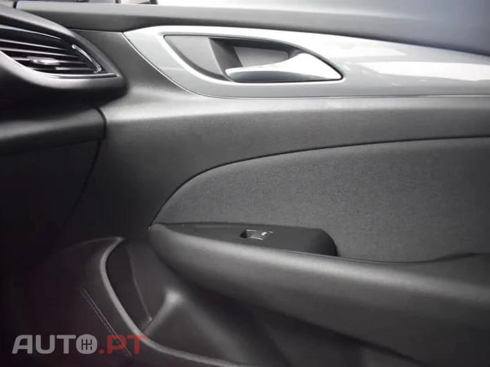 Opel Insignia 1.6 CDTi Innovation