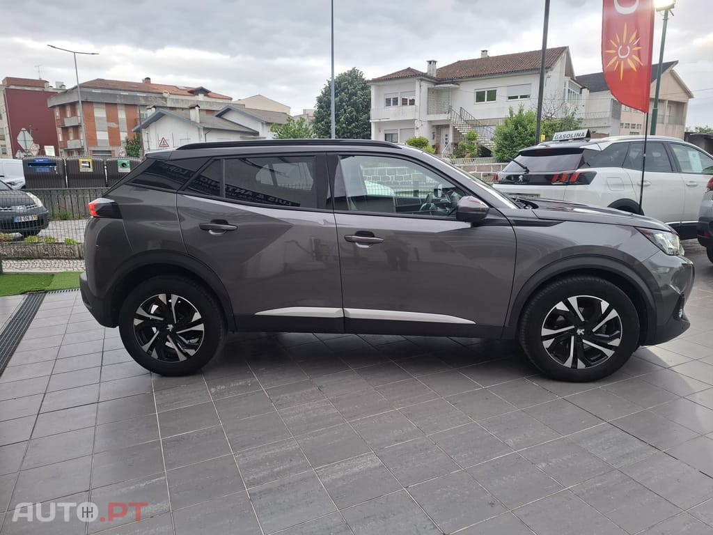 Peugeot 2008 1.2 PureTech Allure Pack