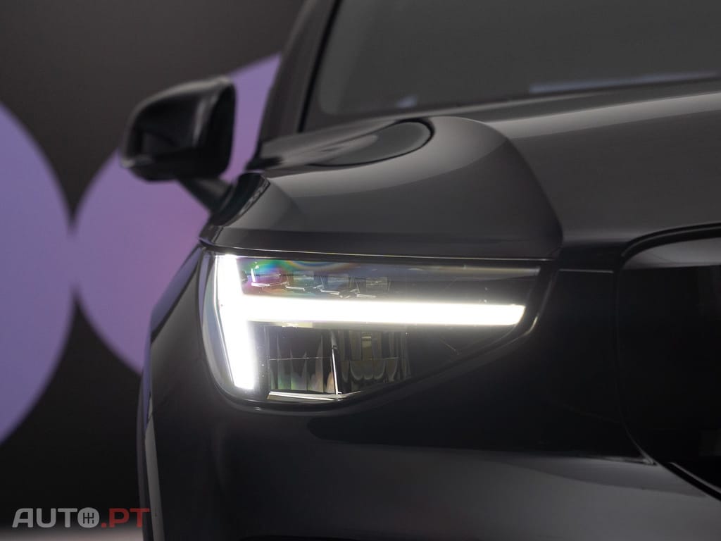 Volvo EX40 82 kWh Single Motor Extended Range Core