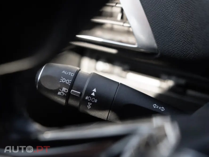 Peugeot 5008 1.5 BlueHDi Allure Pack