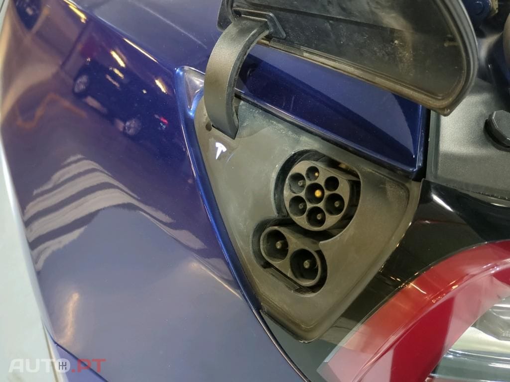 Tesla Model 3 Performance Dual Motor AWD