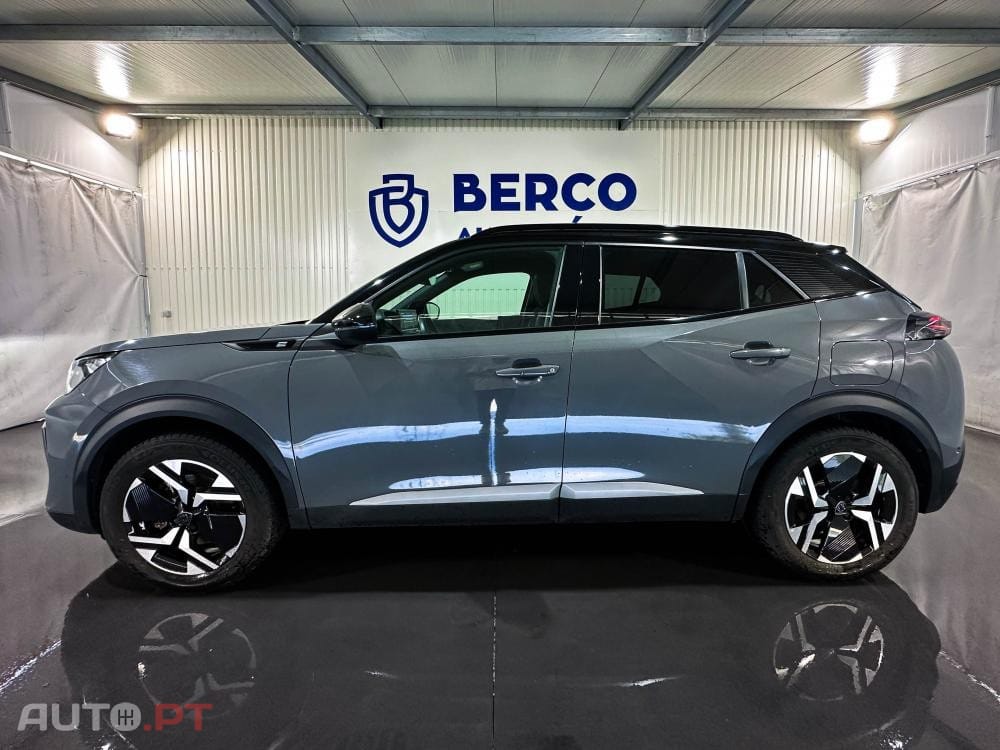 Peugeot E-2008 54 kWh GT