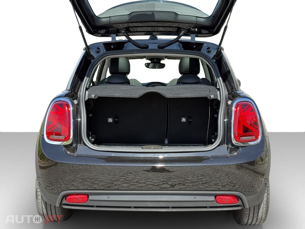 MINI Cooper Cooper SE Camden Edition