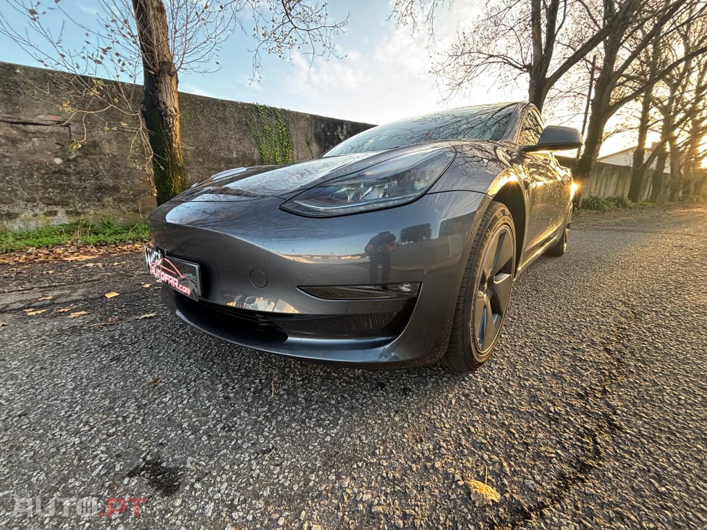 Tesla Model 3 Long Range Tração Traseira