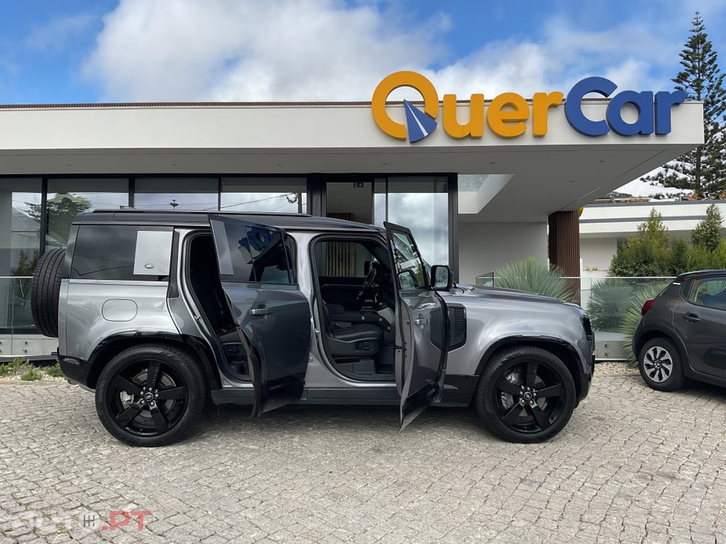 Land Rover Defender 3.0 D250 110 AWD X-Dynamic SE