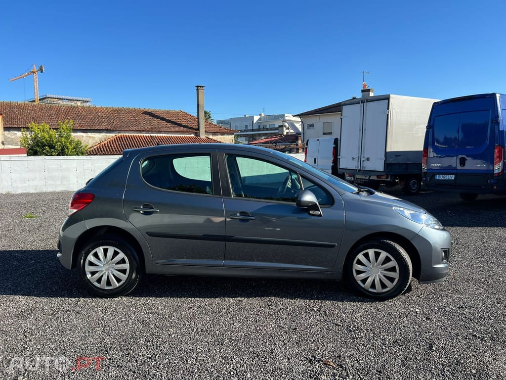 Peugeot 207 1.4 16V Active