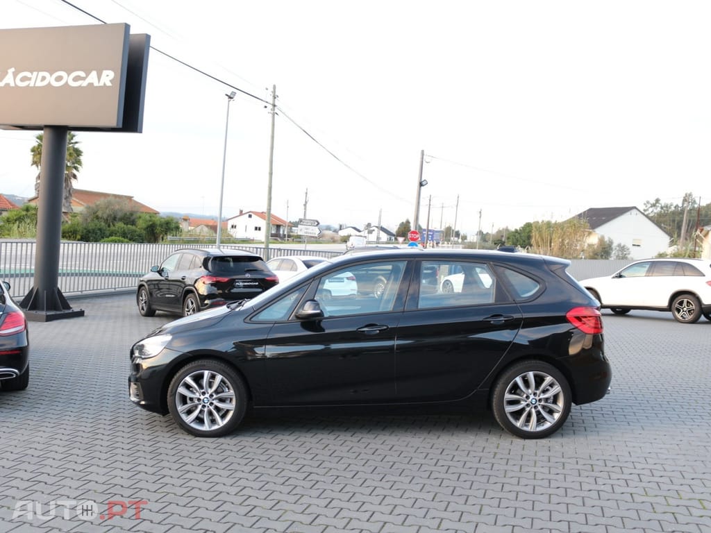 BMW 218 d Auto