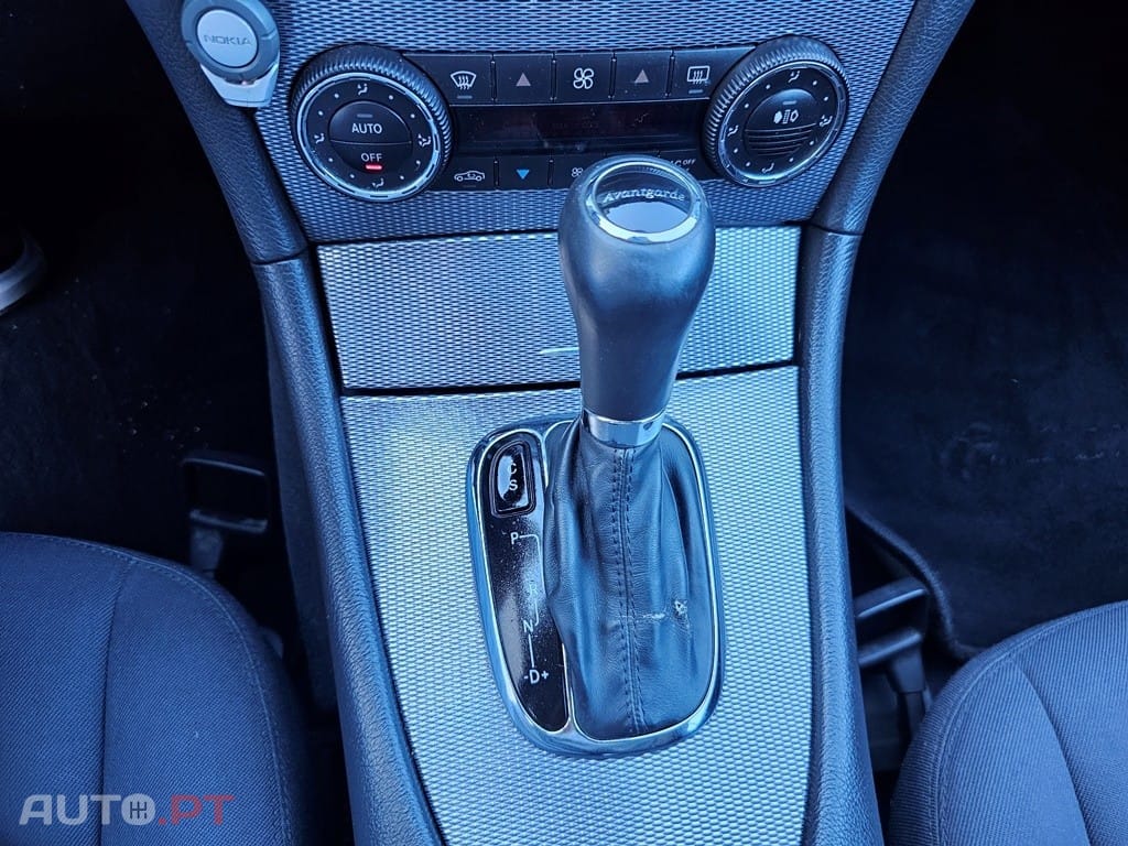 Mercedes-Benz CLK 200 K Avantgarde Aut.