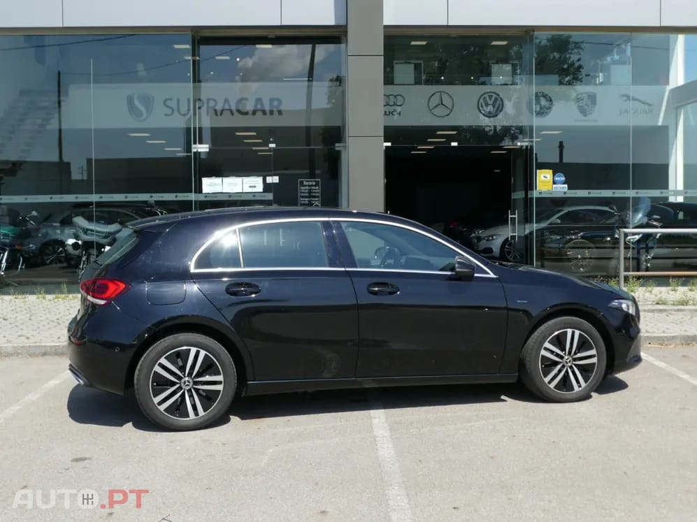 Mercedes-Benz A 250 e Progressive