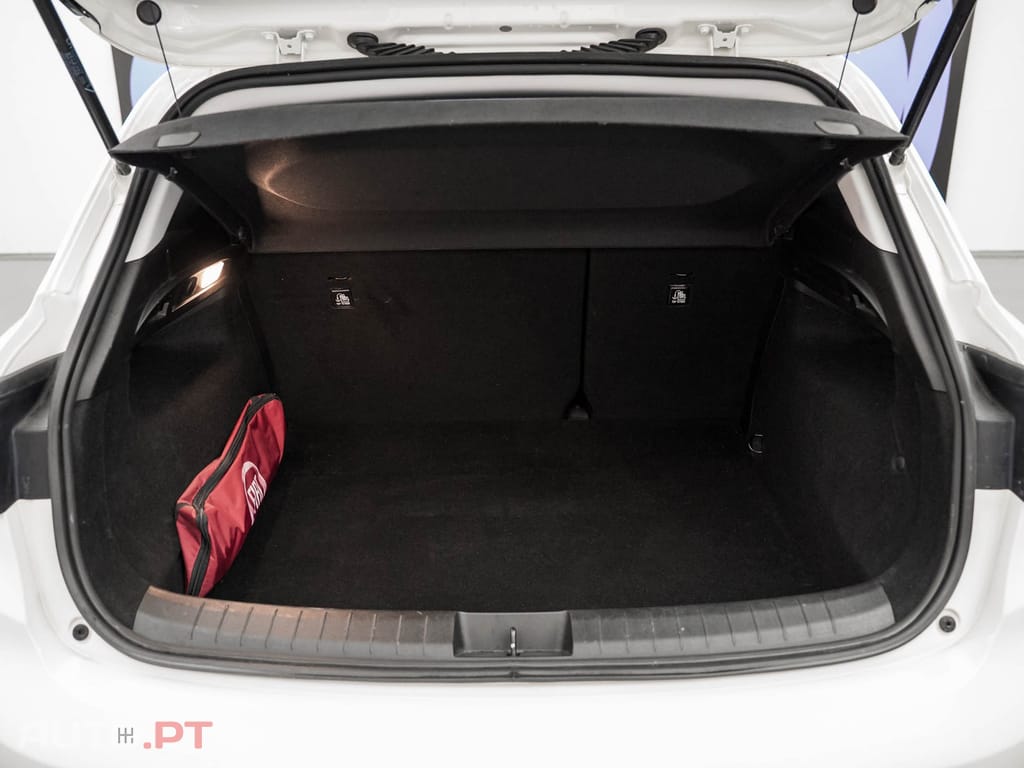 Fiat Tipo 1.3 M-Jet Lounge