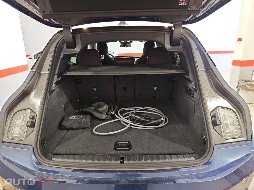 BMW iX xDrive 40 Pack Desportivo
