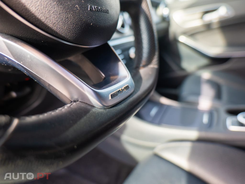 Mercedes-Benz CLA 220 d 7G-DCT AMG Line