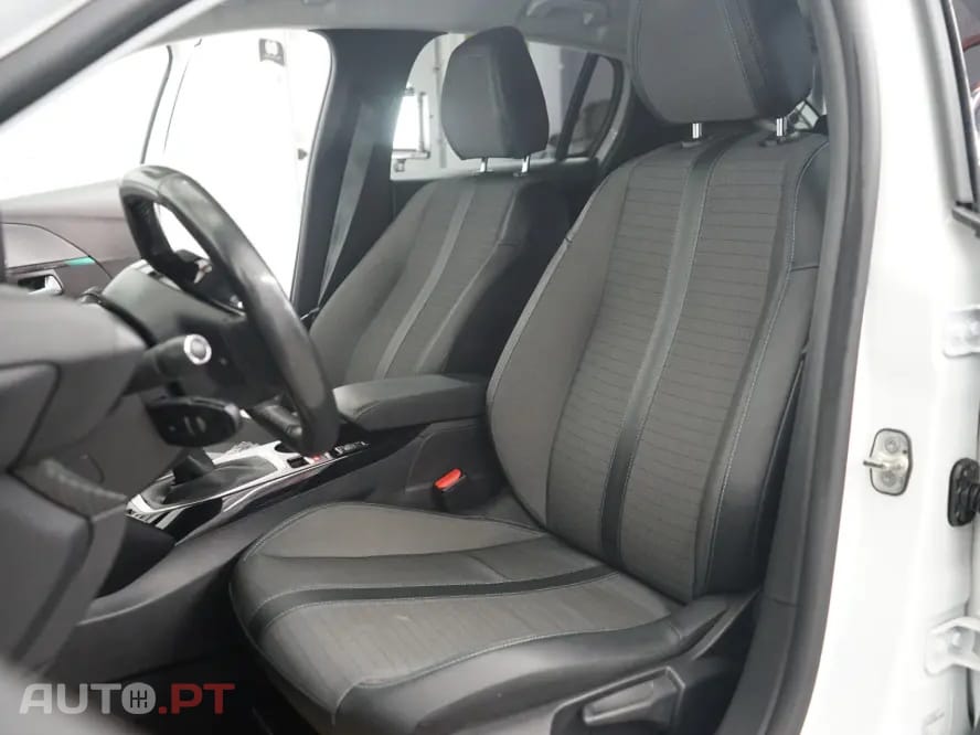 Peugeot 208 1.2 Puretech Allure