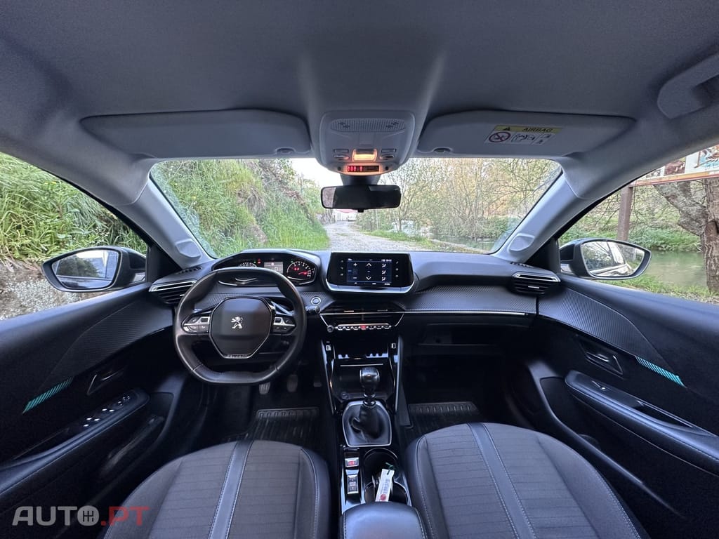 Peugeot 208 1.5 BlueHDi Allure