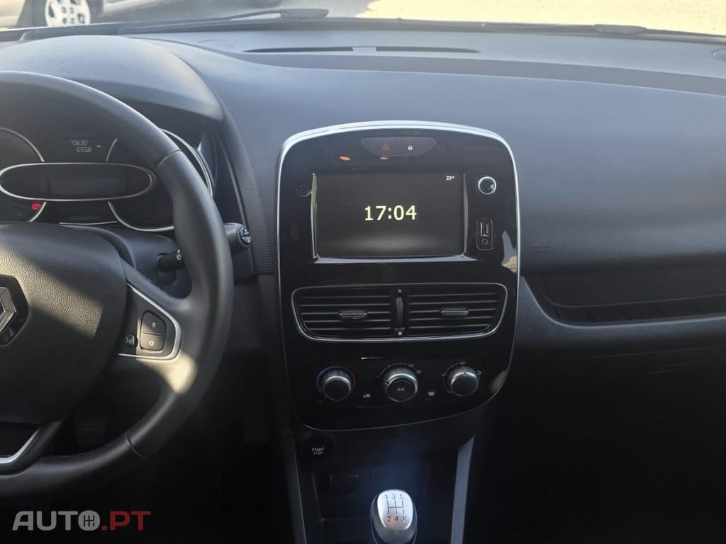 Renault Clio Sport Tourer 0.9 TCe Limited