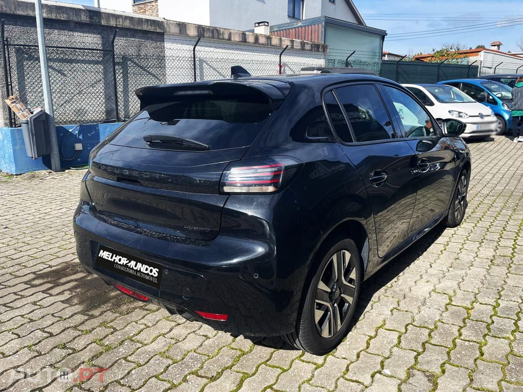 Peugeot 208 1.2 Hybrid Allure e-DCS6