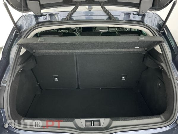 Renault Mégane 1.5 Blue dCi 115 Techno