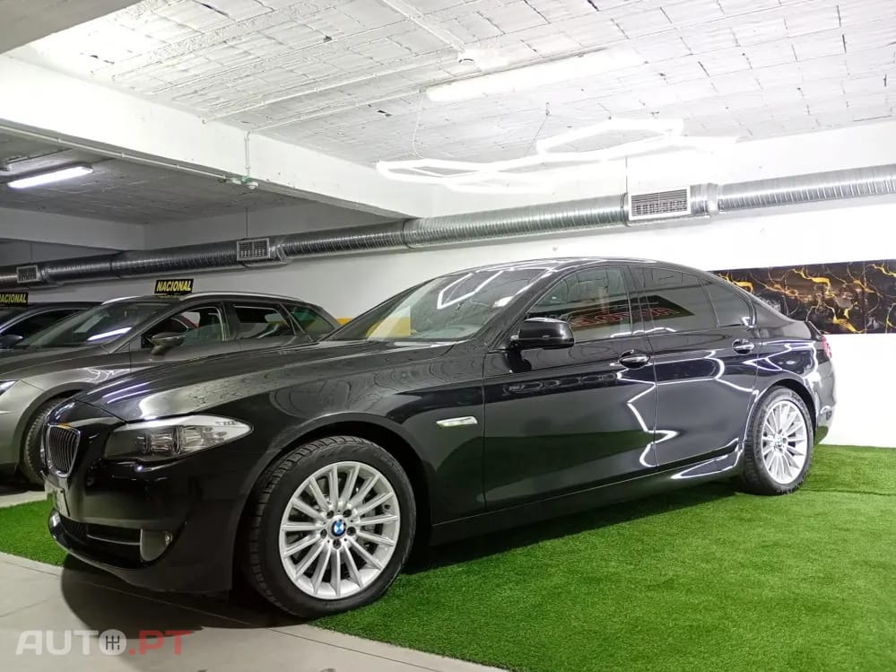 BMW 525 Line Luxury automatico