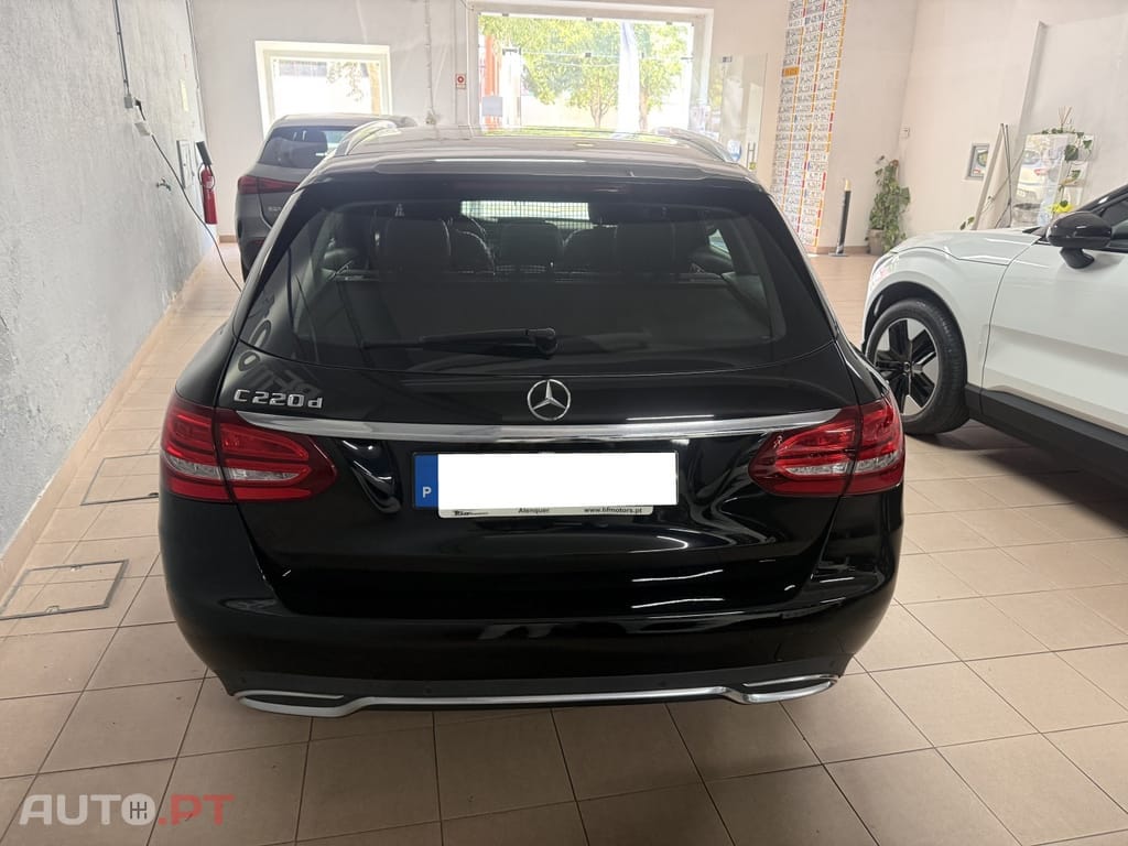 Mercedes-Benz C 220 (BlueTEC) d Station 7G-TRONIC Avantgarde