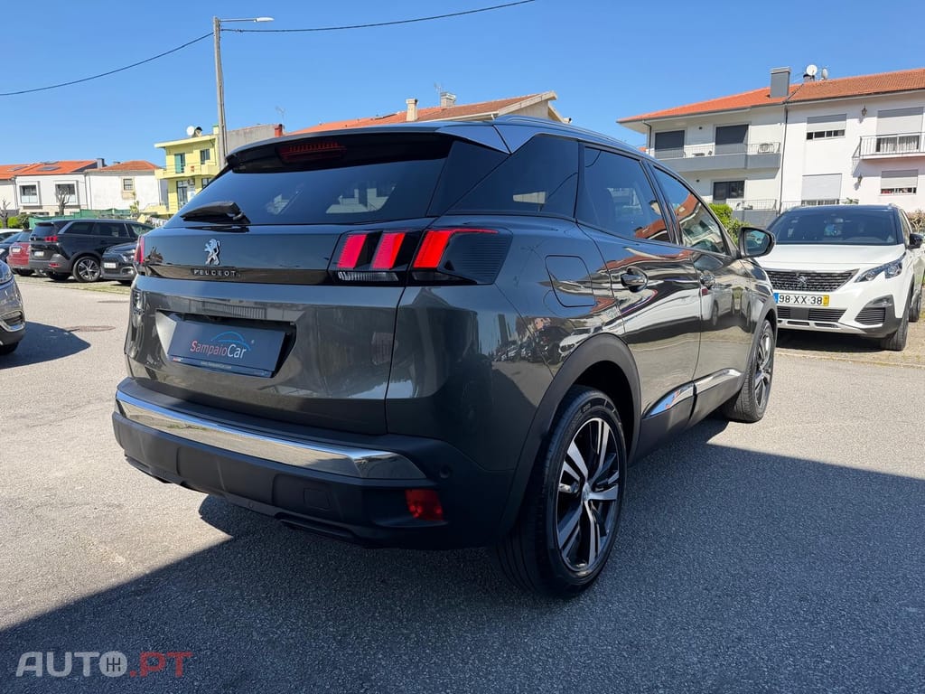 Peugeot 3008 1.5 BlueHDi Allure