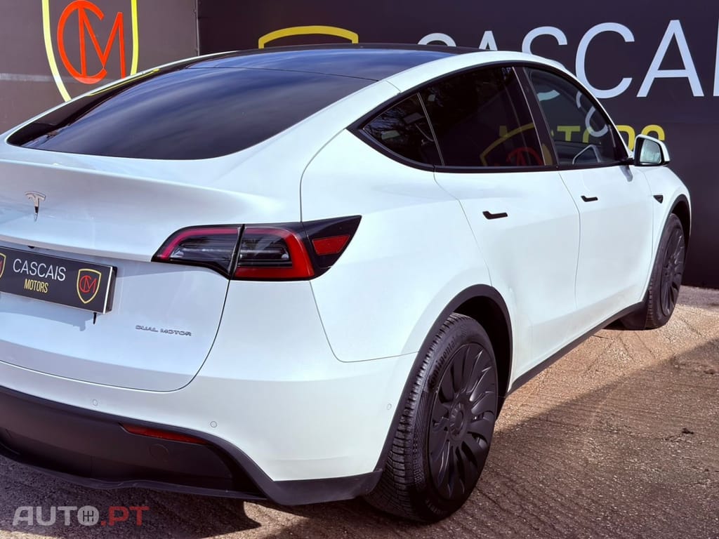 Tesla Model Y Long Range Tração Integral