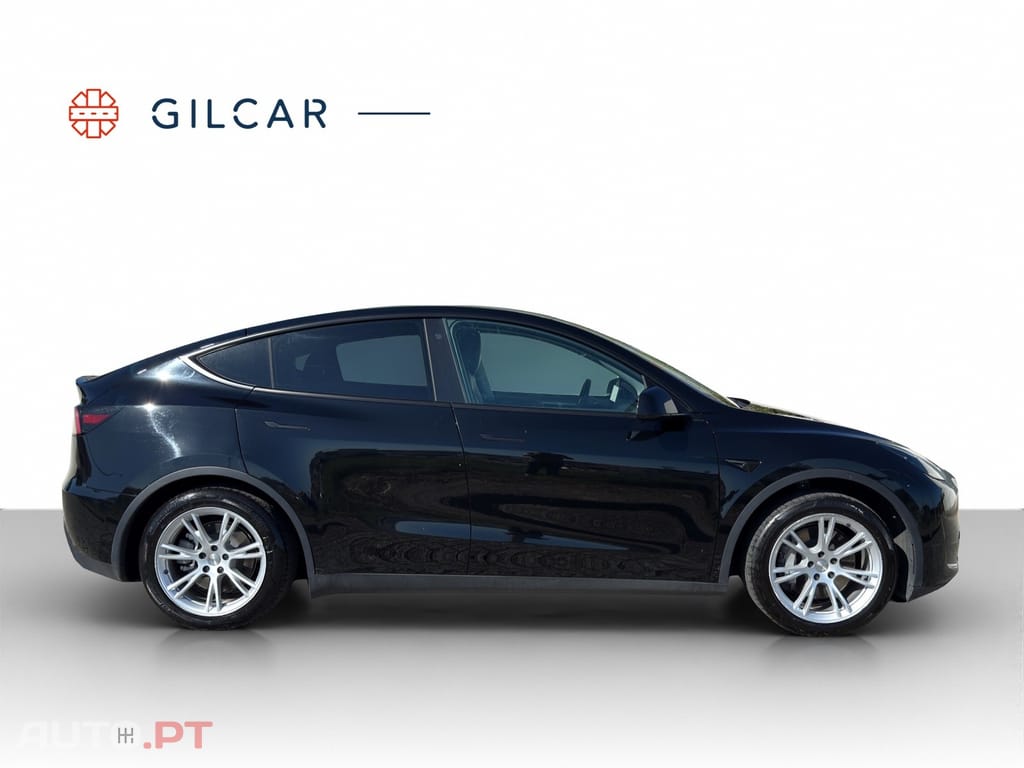 Tesla Model Y RWD