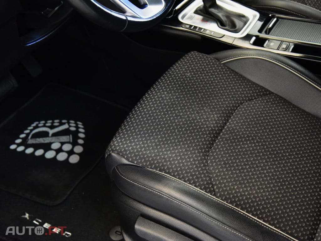 Kia Xceed 1.6 GDi PHEV Tech