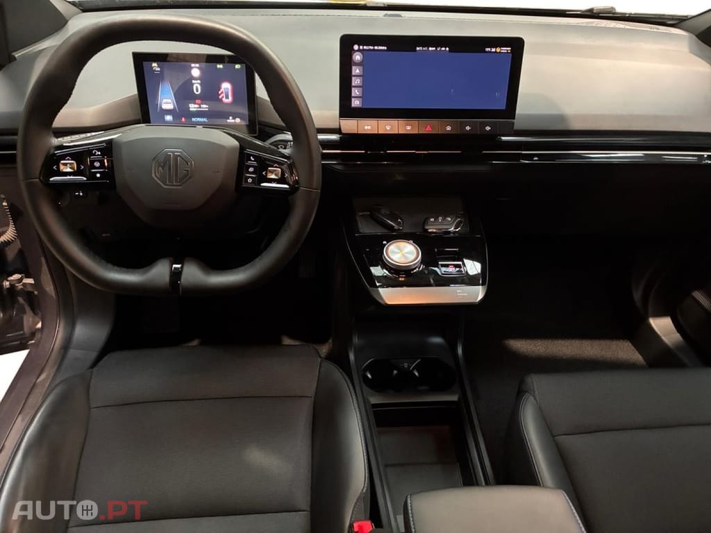 MG MG4 64 kWh Comfort