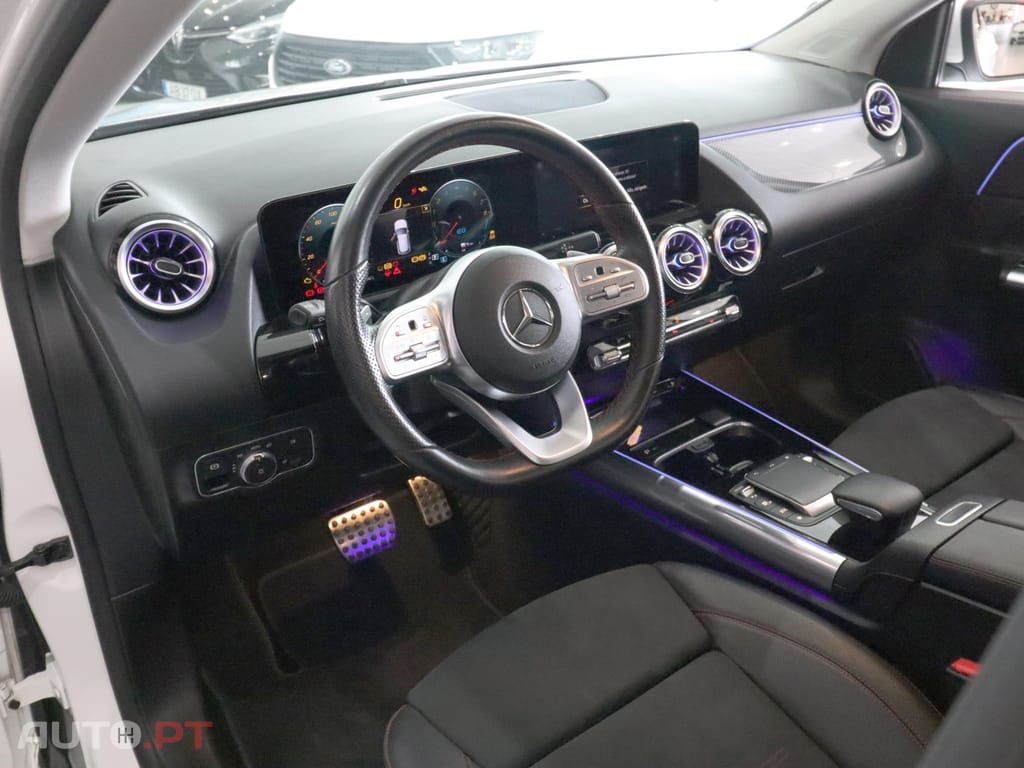 Mercedes-Benz GLA 250 e AMG Line