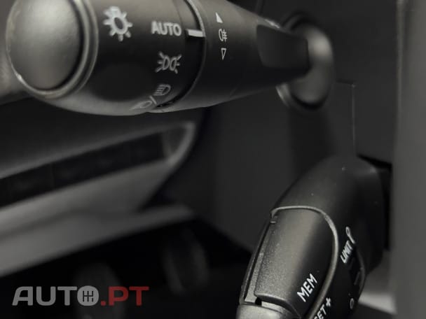 Peugeot 2008 1.2 PureTech Active