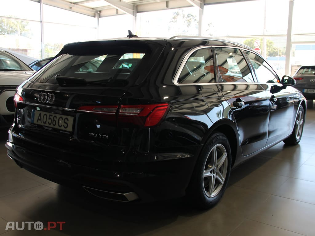 Audi A4 Avant 35 TDI S tronic